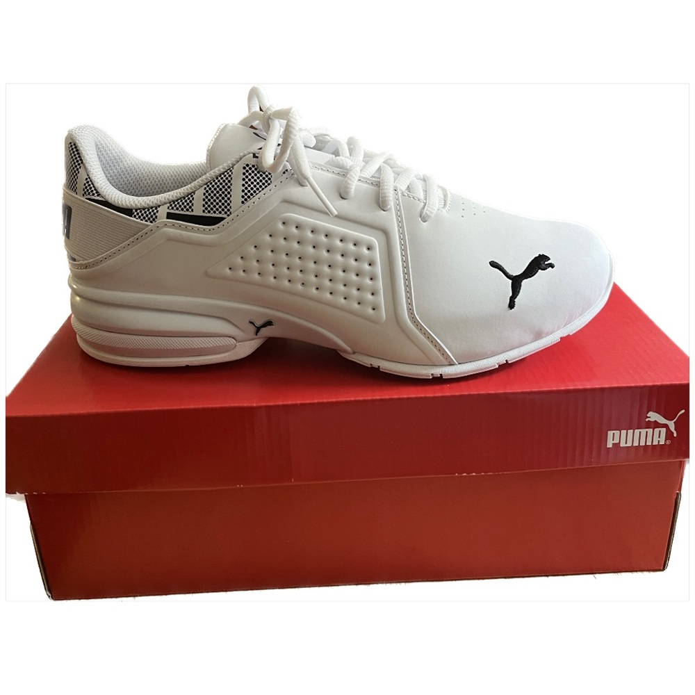 PUMA RUNNERS SIZE 7.5 (MEN)